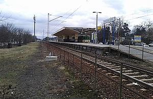 Stacje kolejowe w Wawrze będą miały swoje parkingi