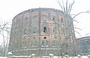 Warszawskie Koloseum: były plany jest ruina