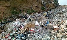 Góra śmieci trafi do Zielonki. ZUOK nadal będzie śmierdzieć