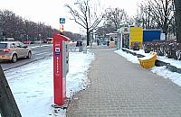 Marymoncka: po bilety bieg przez płotki