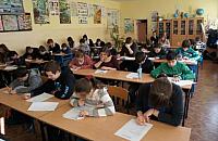 Podstawówki na trzy zmiany? Gimnazjum z Jabłonny do Chotomowa?