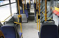 "Najbardziej denerwujący pasażerowie". Śmierdzący żule, narzekający emeryci, głośne dzieci?