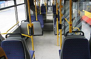 "Najbardziej denerwujący pasażerowie". Śmierdzący żule, narzekający emeryci, głośne dzieci?