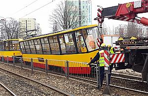 Tramwaje wykolejają się na Bródnie. Bo szyny szlifowali