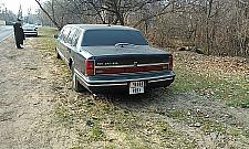 "Młoda para" zaparkowała w krzakach na Młocinach