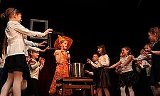 Kierunek: "Abrakadabra" - kiedy Twoje maluchy kochają śpiewać