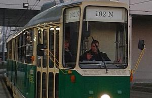 Młociny: staruszek na przejażdżce