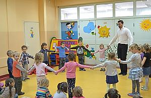 Pozwól urzędnikom policzyć swoje dziecko! Zgłoś malucha do publicznego przedszkola