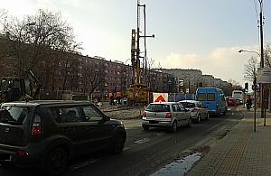 Drążą pod Marymoncką, zwężają ulicę