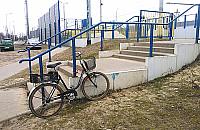 PKP Przystanek - zaniedbany, nieprzemyślany - a przecież nowy