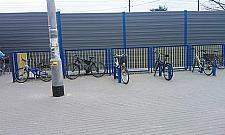 PKP Przystanek - zaniedbany, nieprzemyślany - a przecież nowy