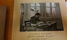 Biblioteka na Bemowie: internet i skrzypiące podłogi