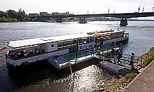 Promy, tramwaje wodne i statki wracają!