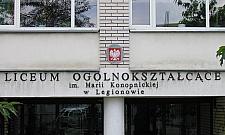 Dwujęzyczne gimnazjum ogromnie popularne