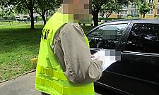 Kobietki popiły i porysowały kluczami auta sąsiadów