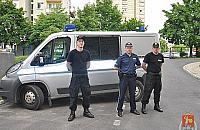 Policjanci z Legionowa uratowali topielca w Wawrze
