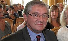 Odwołają Poczesnego jednym głosem? Grzegorz Zawistowski ponownie burmistrzem?