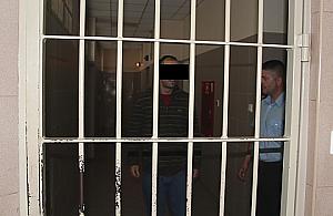 Przechodzień ugodzony nożem za chęć pomocy