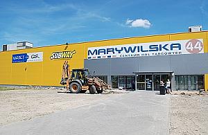 Marywilska 44 rośnie, a niebawem zacznie pączkować