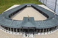 Miniatura Parku Miniatur w parku Sowińskiego