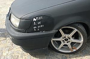 Bardzo nieśmieszny żart drogowy