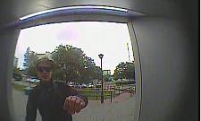 Rozpoznajesz? Robił zakupy kradzioną kartą