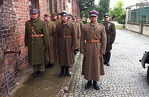 Grają żołnierzy, talibów, antyterrorystów: grupa z Bemowa nie dla każdego