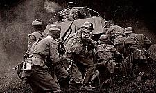 Grają żołnierzy, talibów, antyterrorystów: grupa z Bemowa nie dla każdego