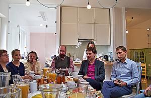 3 Pokoje z Kuchnią - niecodzienne miejsce stworzone przez mieszkańców