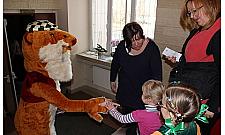 Gród na Bródnie promowała łasica. Gdzie są turyści?