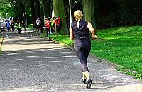 Parkrun w parku Br�dnowskim. Wystartowa� mo�e ka�dy