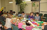 Dzieci poznają wróżby andrzejkowe