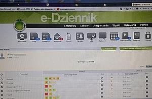 Dlaczego trzeba płacić za e-dziennik?