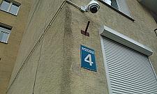 Kamery montują na Bródnie. To dobrze, ale nie wszyscy zadowoleni