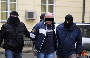 To oni wysadzili w powietrze bankomat