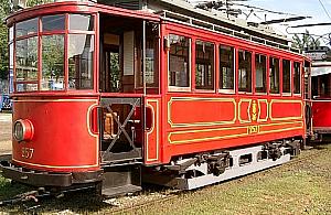 Walentynki w tramwaju linii "B"