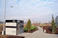 Toaleta przy Samarytance drażni... "neonem"