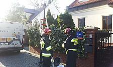Skosił zabytkową latarnię na Płatniczej, wyciekł gaz