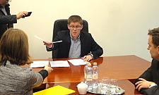 Pełnomocnicy HGW wkroczyli na Bemowo. Burmistrz: to zamach na demokrację