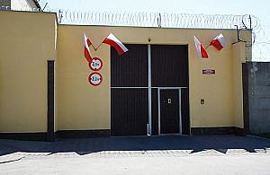 Tłumy chętnych do spędzenia dnia w białołęckim więzieniu