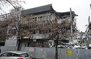 Znikają ostatnie resztki pawilonu Ele