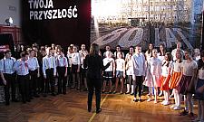 Samarytanka: Koty i kapelusze na 80-lecie szkoły