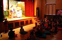 Dok�d z dzieckiem? Do teatru na Obozowej!