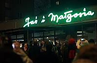 Kolejne kino na Woli. Na Jana Paw�a