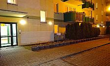 Latarnie włączane są za dnia. Mieszkańcy słono płacą