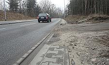 Kolejarze zbudowali wiadukt. I zlikwidowali wjazd w boczną ulicę