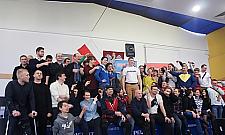 Mamy nowego rekordzistę w jedzeniu pączków!