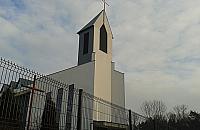 Wszystko musi być ogrodzone. Kościół też