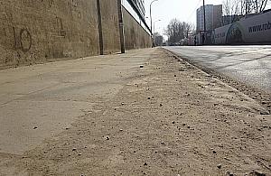 Halo, już po mrozach. Zamiećcie ten piasek!