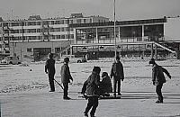 Łabiszyńska 40 lat temu. Rozpoznajesz się na tym zdjęciu?